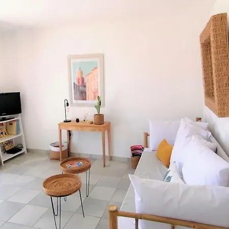 Le Farniente, Maison 2pas Piscine, 5mn A Pied Tatil Evi Saint Aygulf